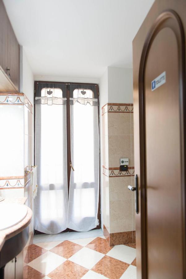 Laetitia Guest House32 阿韦尔萨 外观 照片